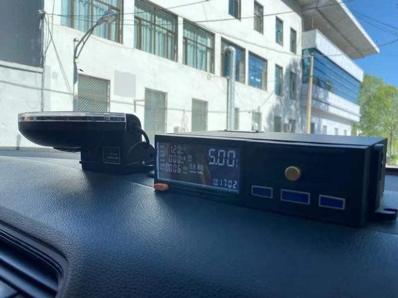 出租車計價器怎么使用，計價原理